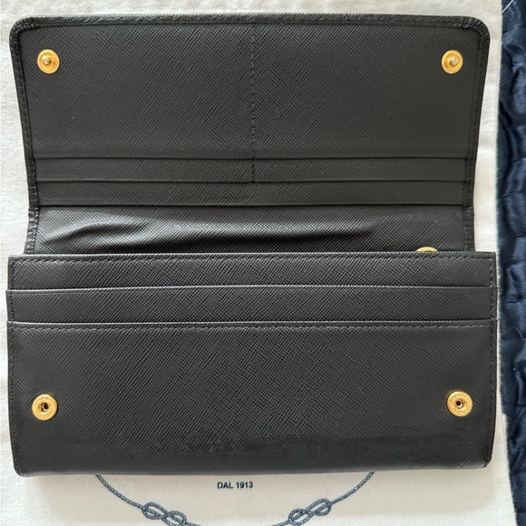 Prada Black Saffiano Fiocco Leather Bow Continental Wallet - Picture 4 of 17
